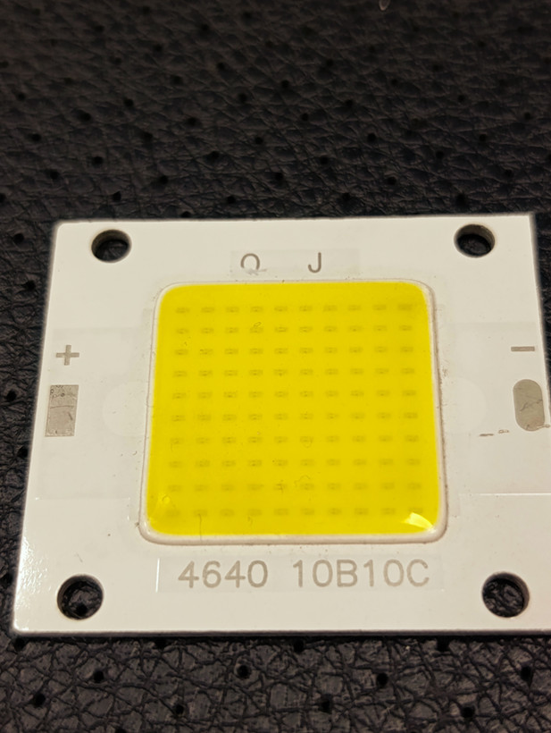 چیپ COB LED پروژکتوری 50 وات مدل 4640-10B10C درایور خور