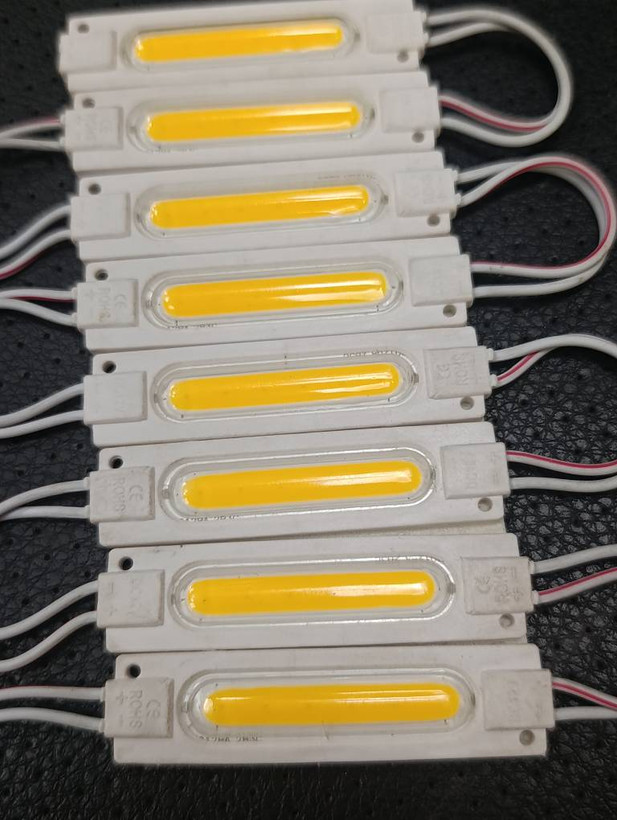 ماژول LED COB زرد ۱۲ ولت پشتچسبدار مناسب صندوقعقب خودرو