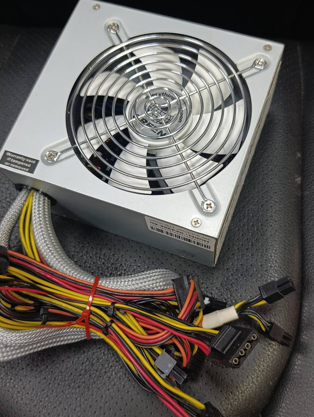پاور نو گرین مدل GP430A-EU توان ۴۳۰ وات بدون کارتن