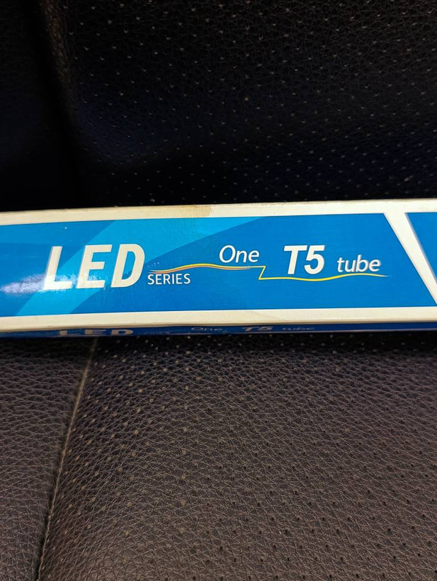 براکت LED خطی T5 سری One مدل 14 و 24 وات