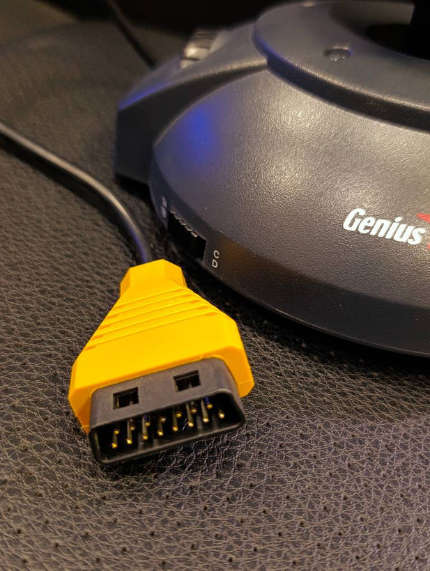 جویاستیک خلبانی کلکسیونی Genius Flight2000 F-16 با اتصال GamePort