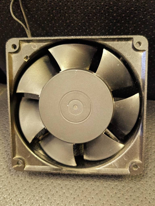 فن آکسیال صنعتی 220 ولت Commonwealth مدل FP-108 EX-S1-S سایز 12×12 سانتیمتر