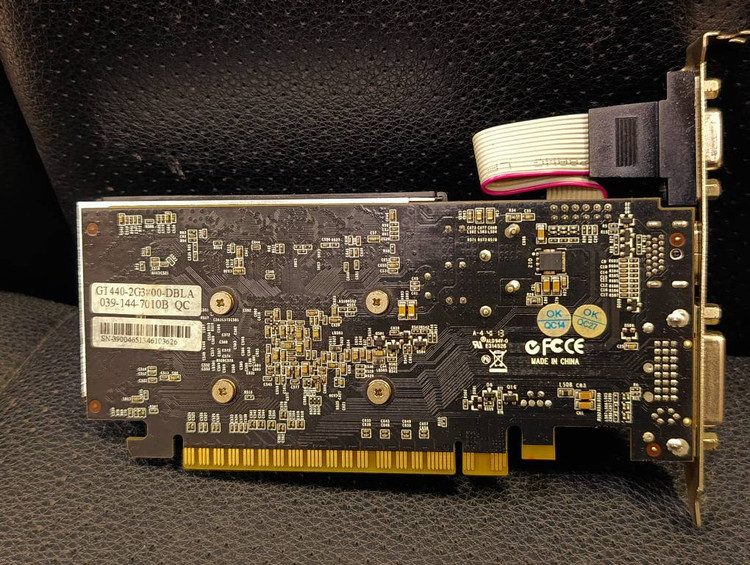 کارت گرافیک NVIDIA GeForce GT 440 2GB DDR3 در حد نو