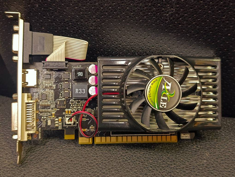 کارت گرافیک NVIDIA GeForce GT 440 2GB DDR3 در حد نو