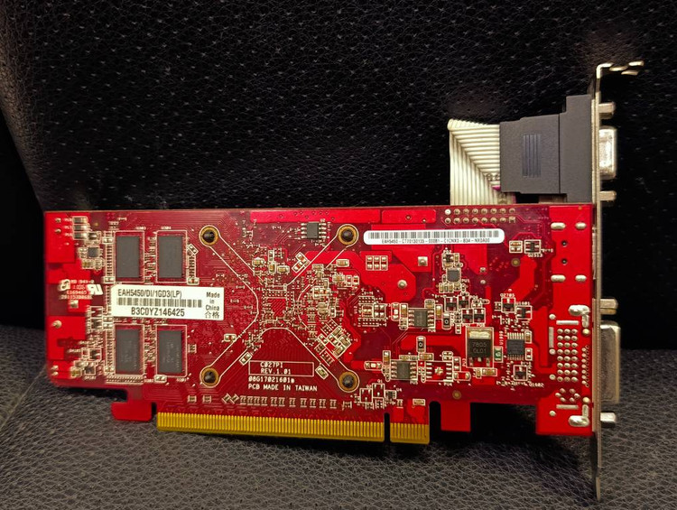 کارت گرافیک ایسوس ASUS EAH5450 Radeon HD 5450 1GB DDR3 در حد نو