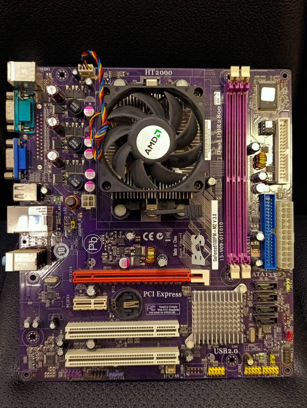 باندل مادربرد ECS GeForce6100PM-M2 V3.0 با پردازنده AMD Sempron 3000+ و فن - استوک